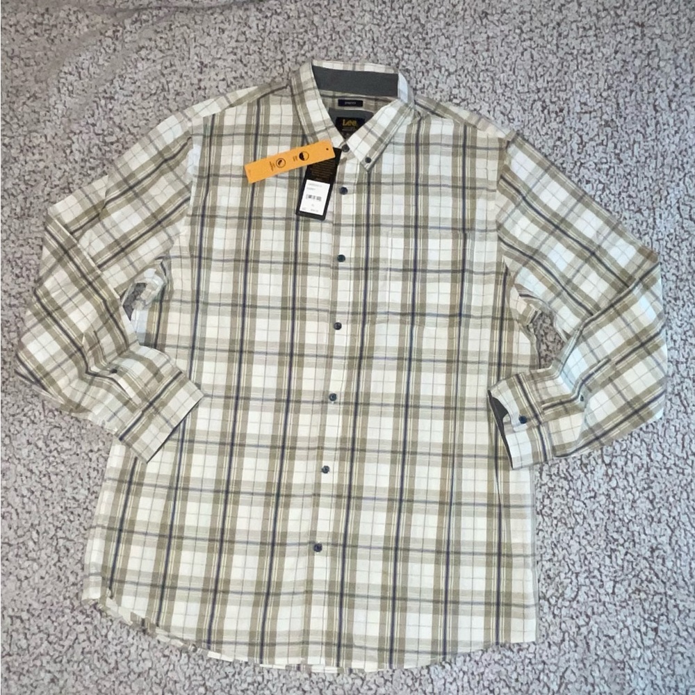 66) NWT LEE MEN’S SHIRT SIZE XL